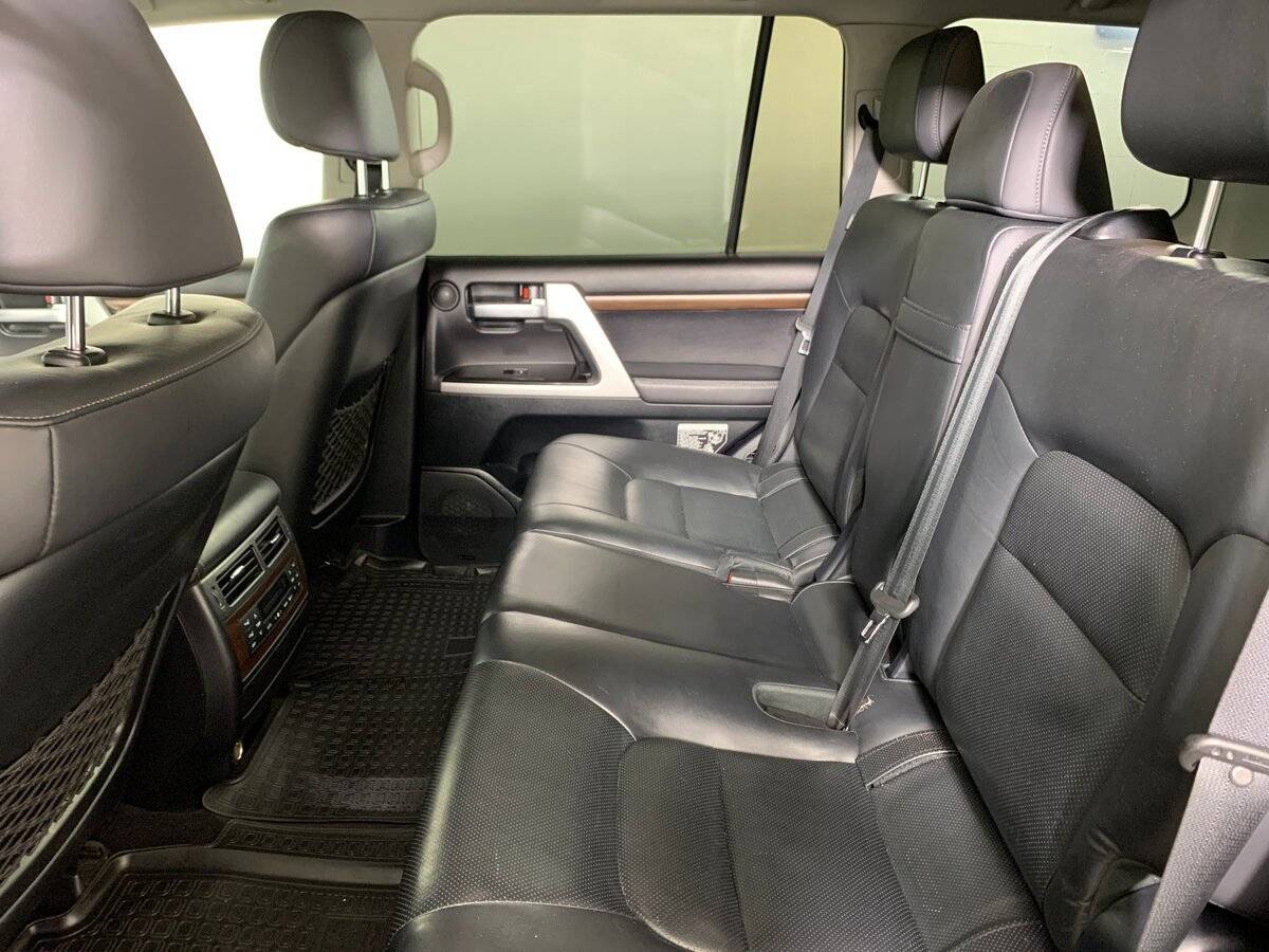 Toyota Land Cruiser, 2019 Фото №18