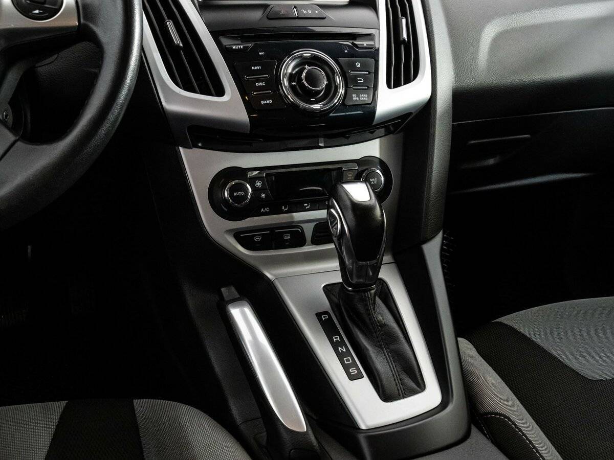 Ford Focus, 2011 Фото №10