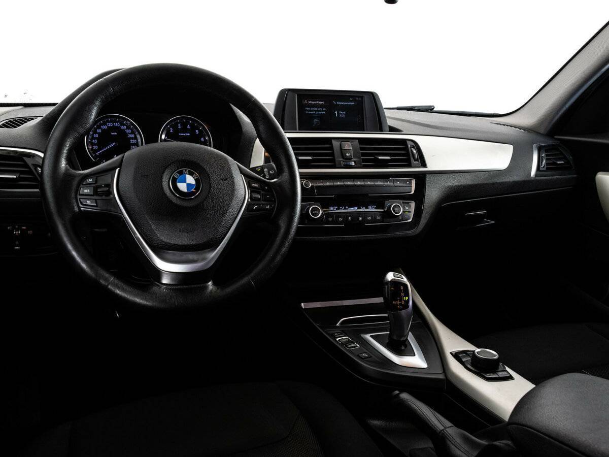 BMW 1 серии 118i, 2017 Фото №12