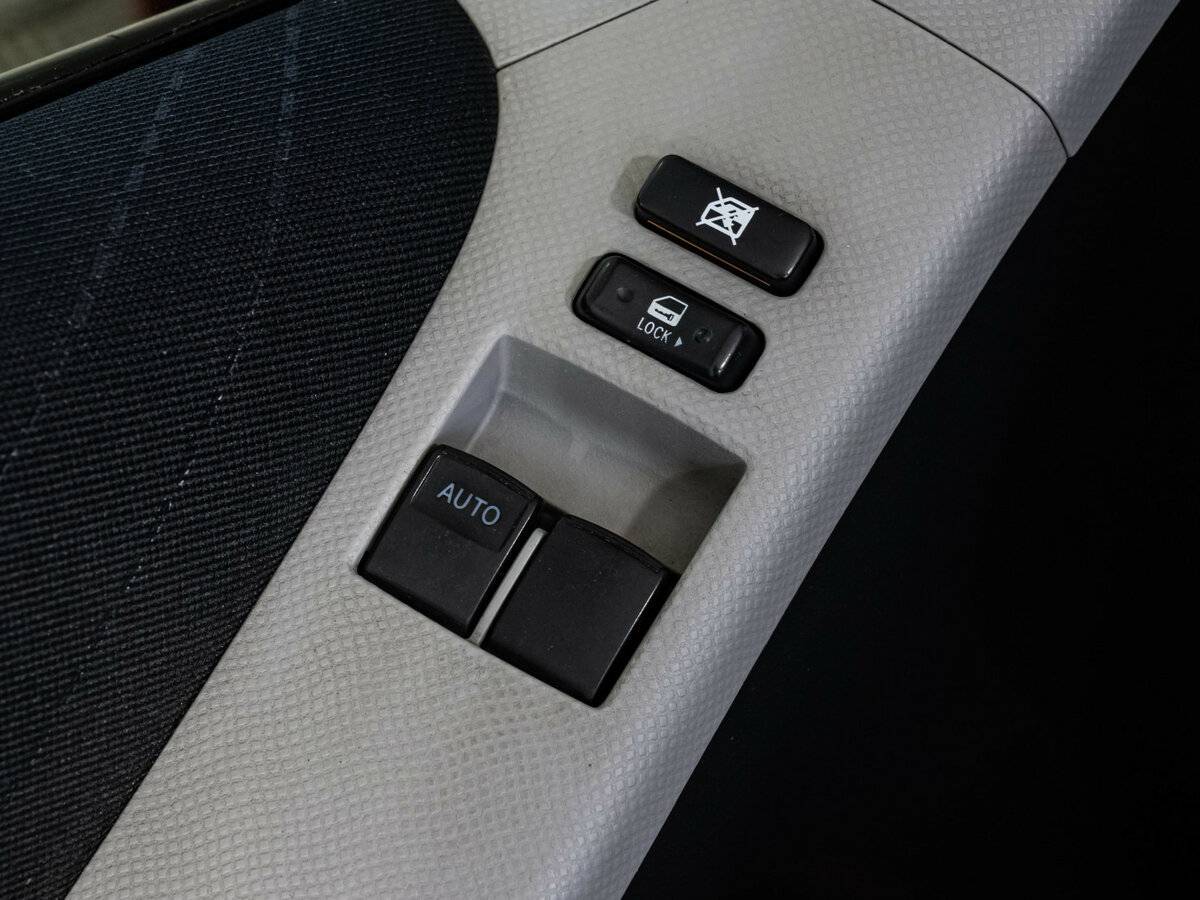 Toyota Yaris Multimode, 2006 Фото №14