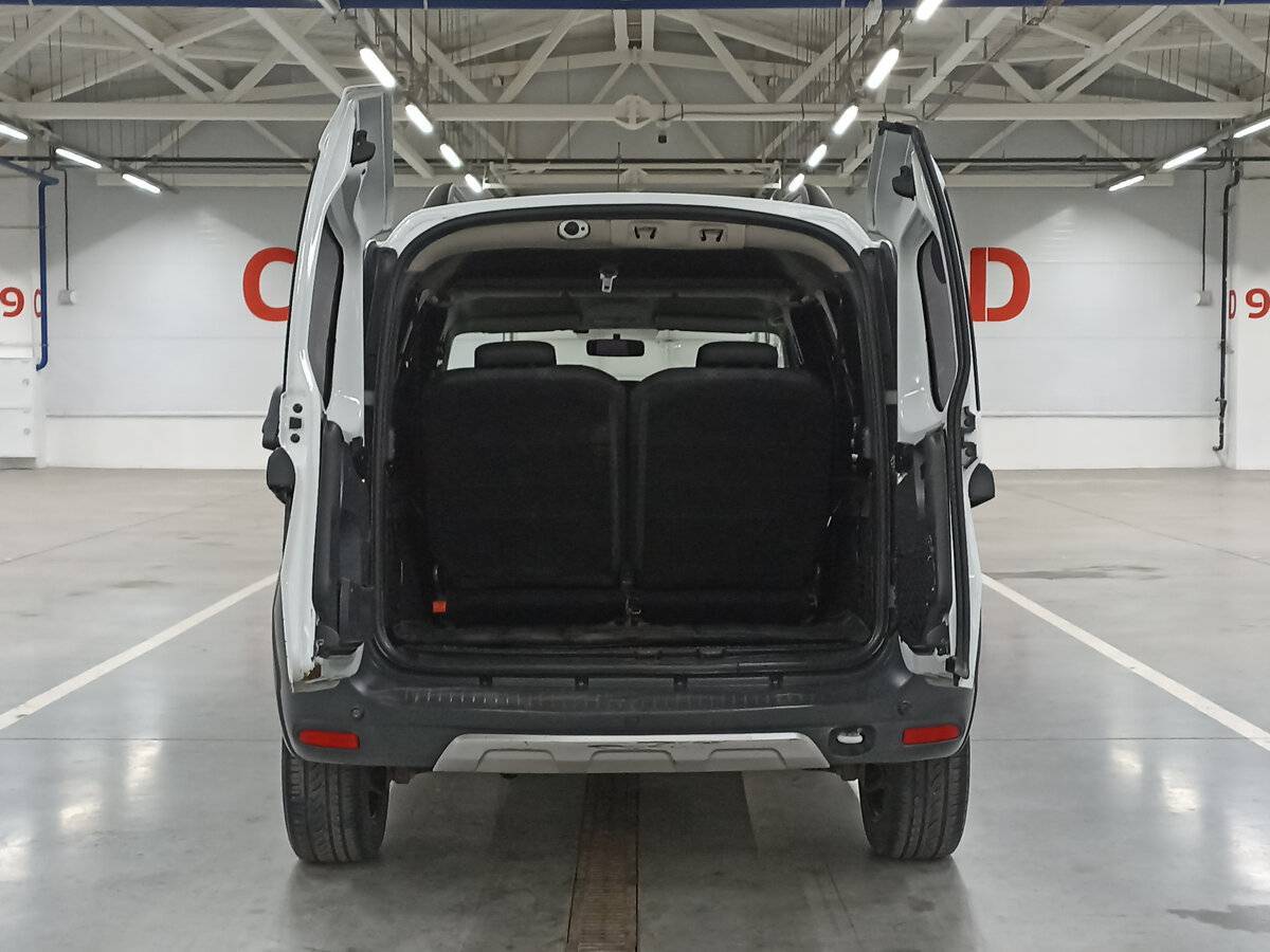 Lada (ВАЗ) Largus Cross, 2017 Фото №10