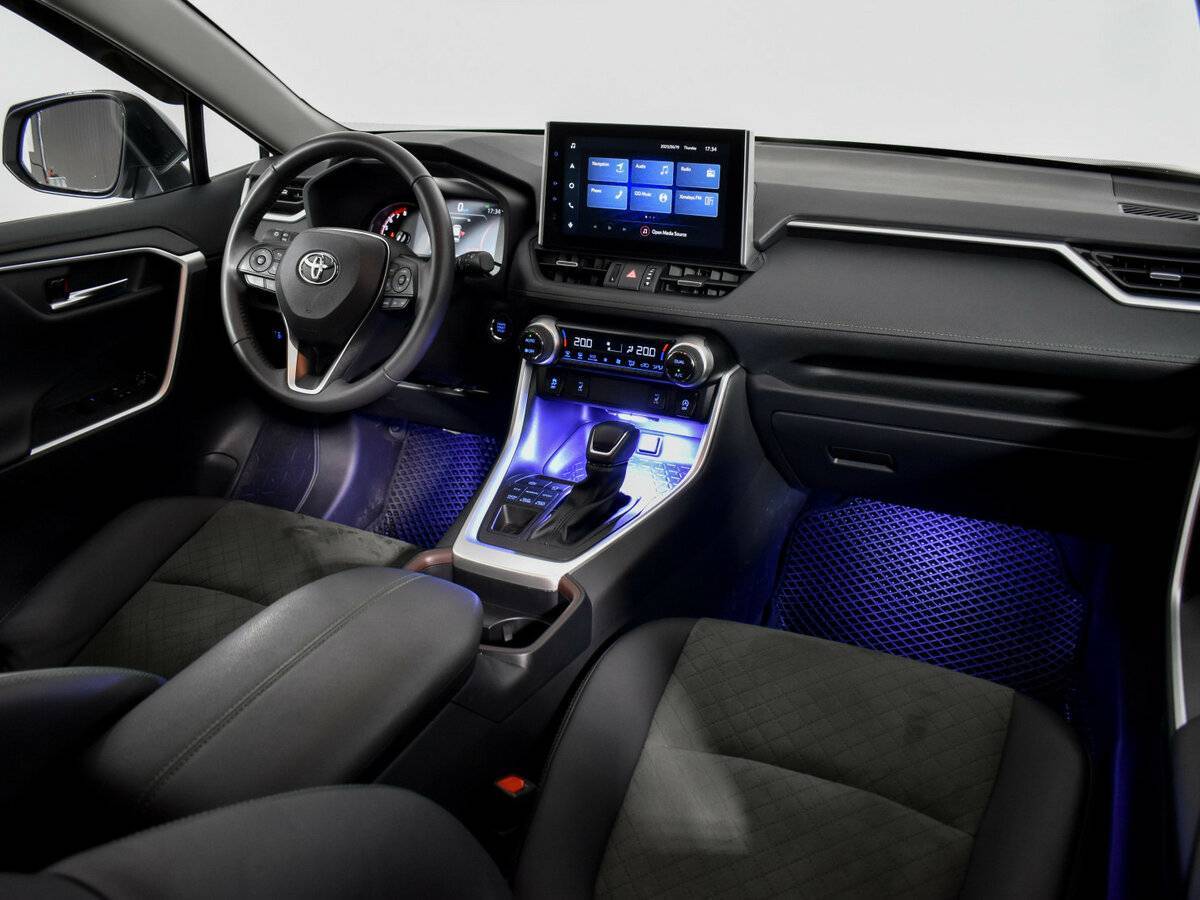 Toyota RAV4, 2022 Фото №9