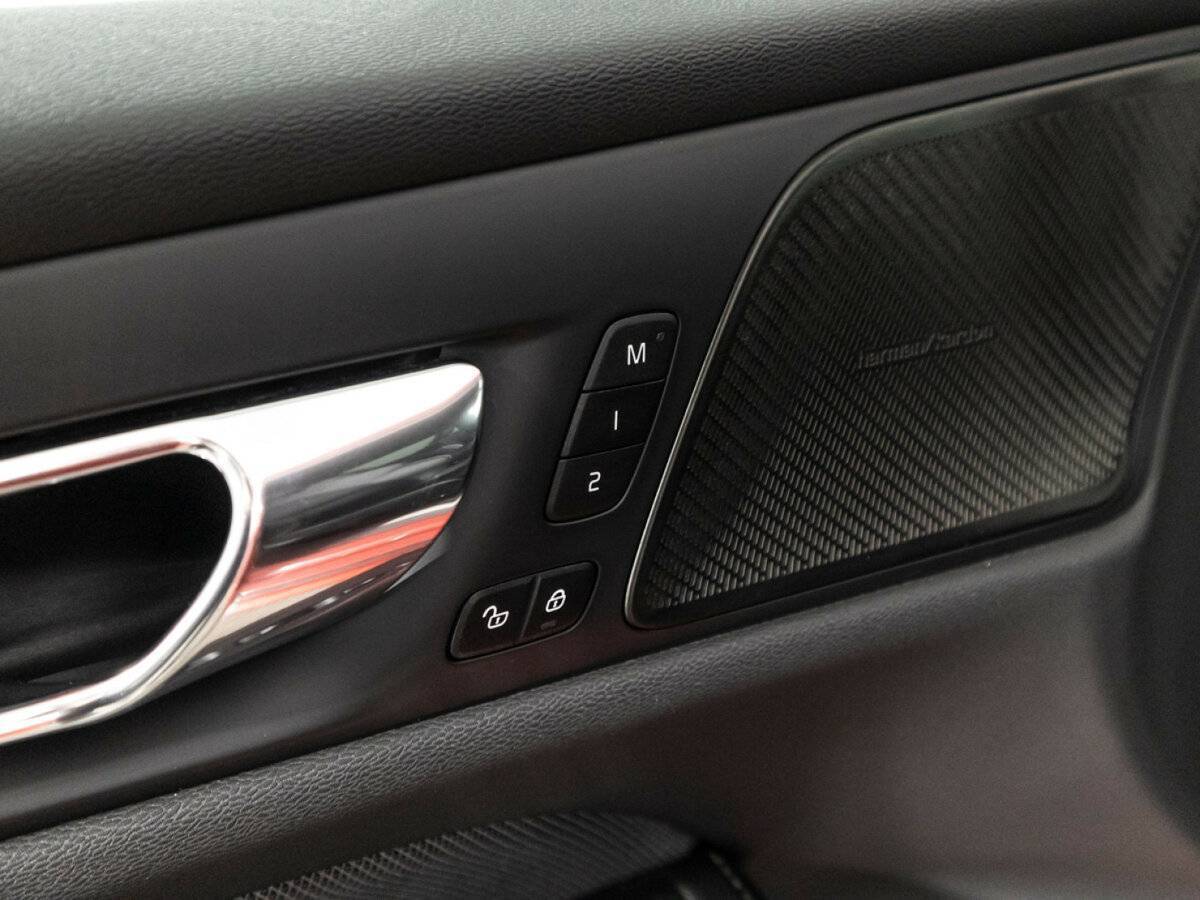 Volvo S60, 2019 Фото №16