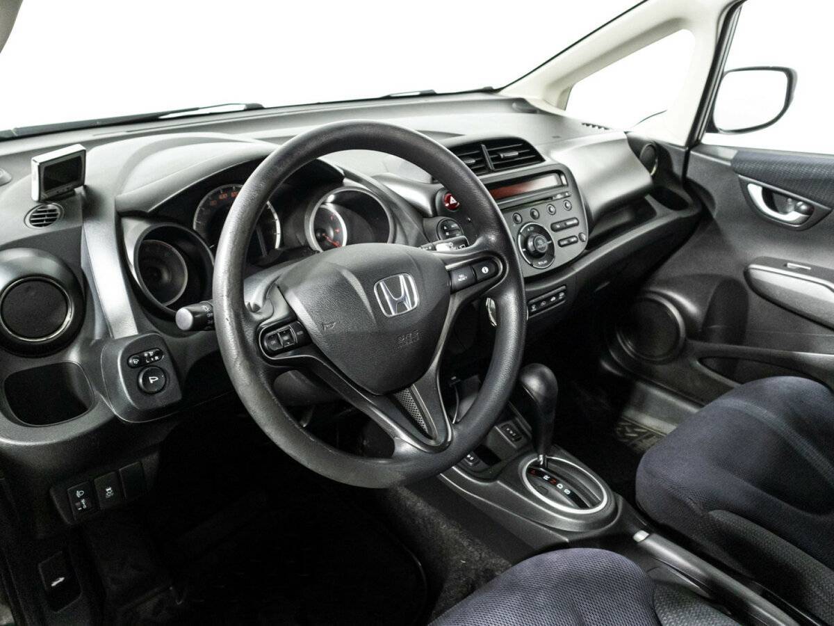 Honda Jazz, 2011 Фото №11