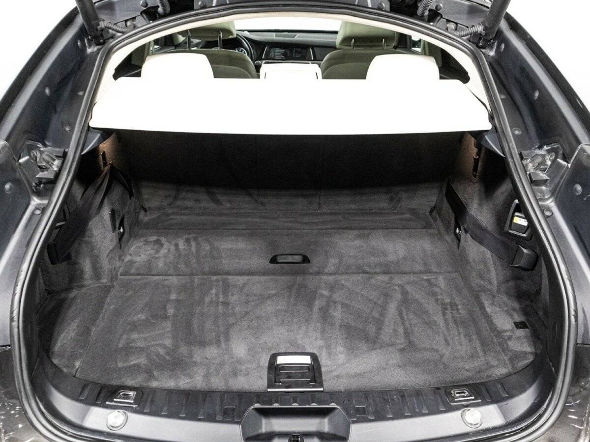 BMW 5 серии Gran Turismo 535i xDrive, 2014 Фото №15