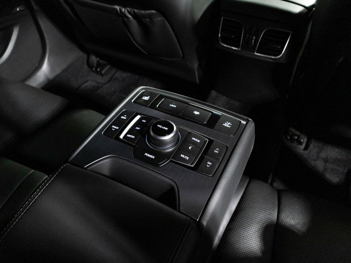 Hyundai Genesis, 2015 Фото №20