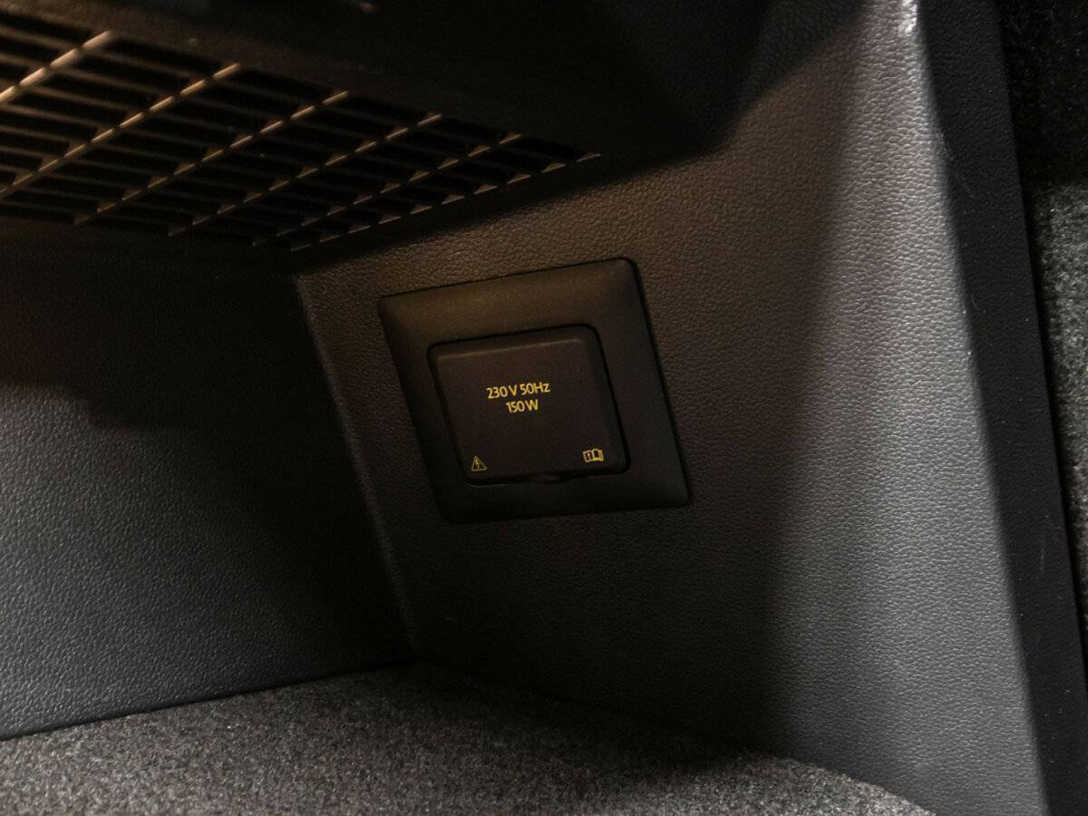 Volkswagen Tiguan, 2022 Фото №17