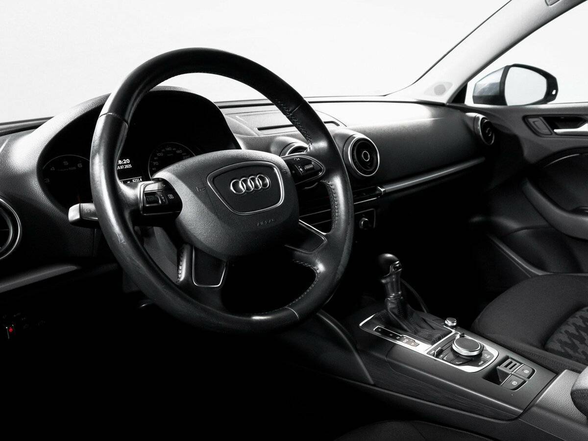 Audi A3, 2015 Фото №14