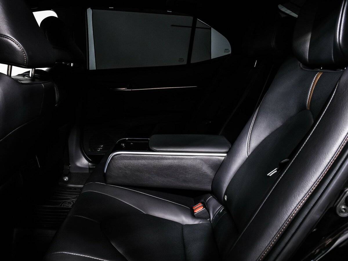 Toyota Camry, 2021 Фото №13