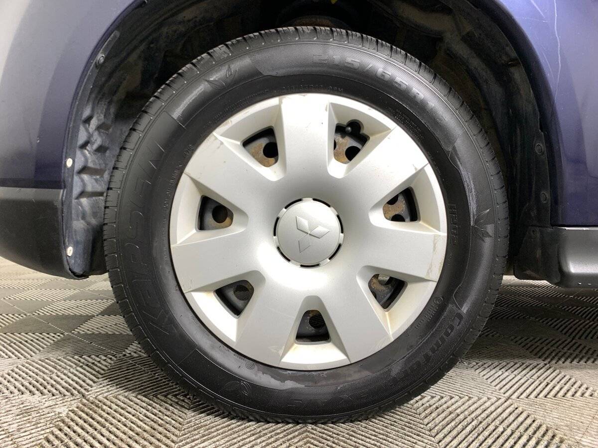 Mitsubishi ASX, 2011 Фото №9