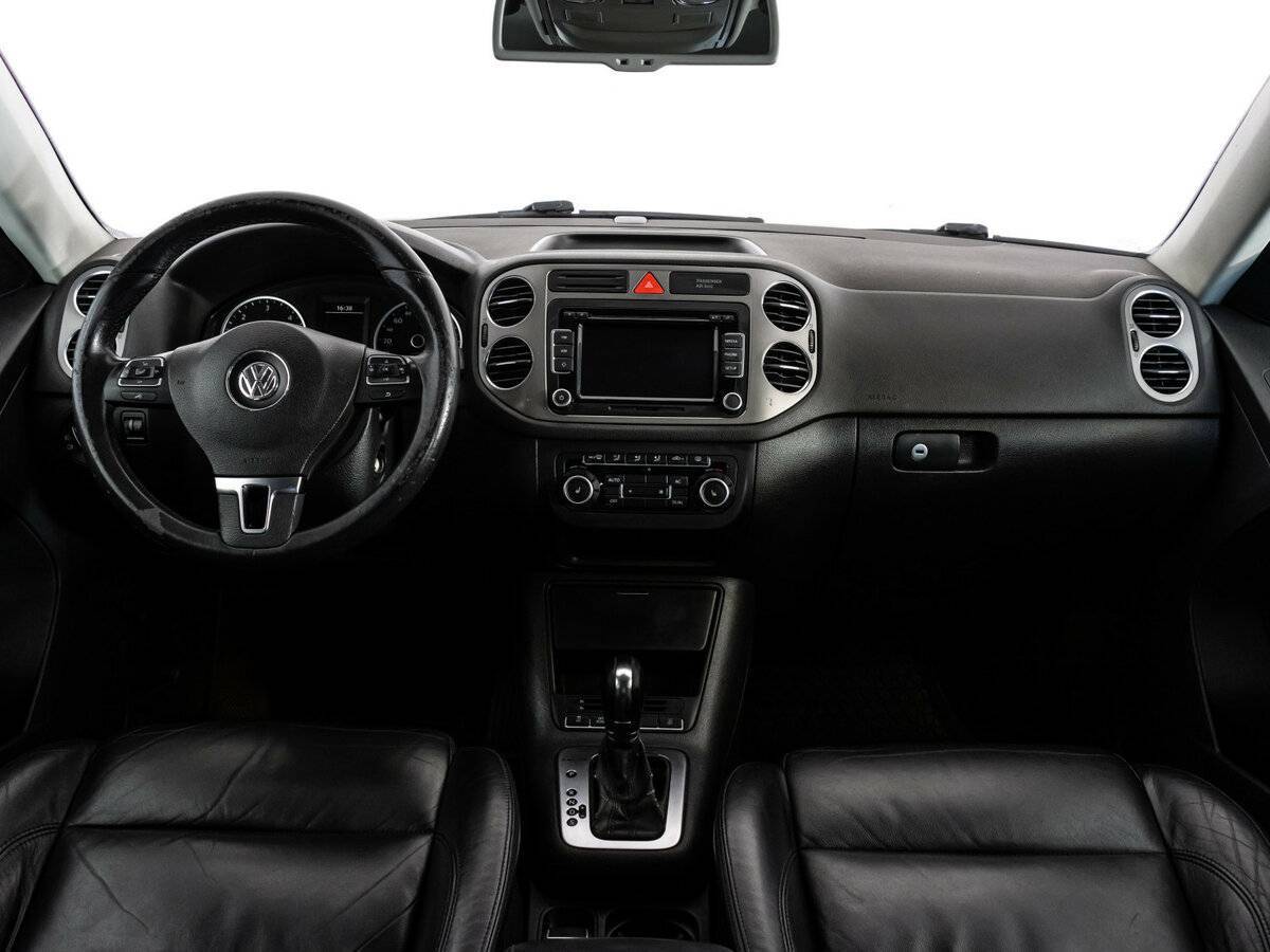 Volkswagen Tiguan, 2010 Фото №10