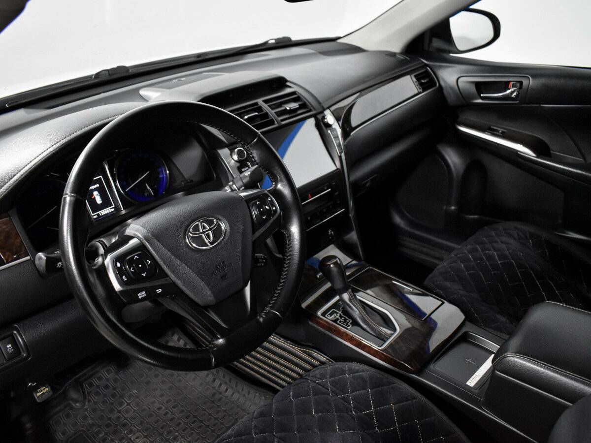 Toyota Camry, 2018 Фото №9