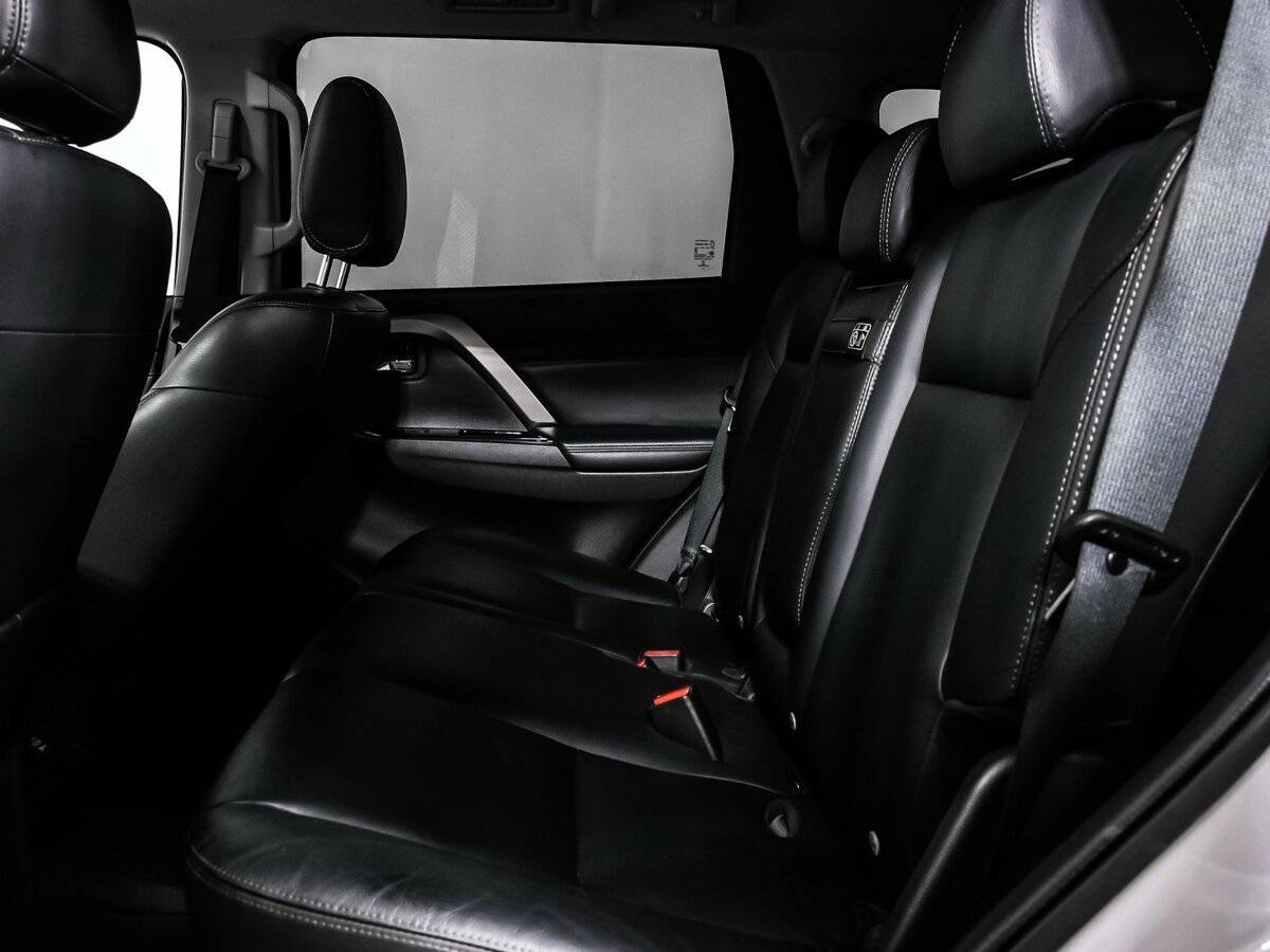 Mitsubishi Pajero Sport, 2020 Фото №13