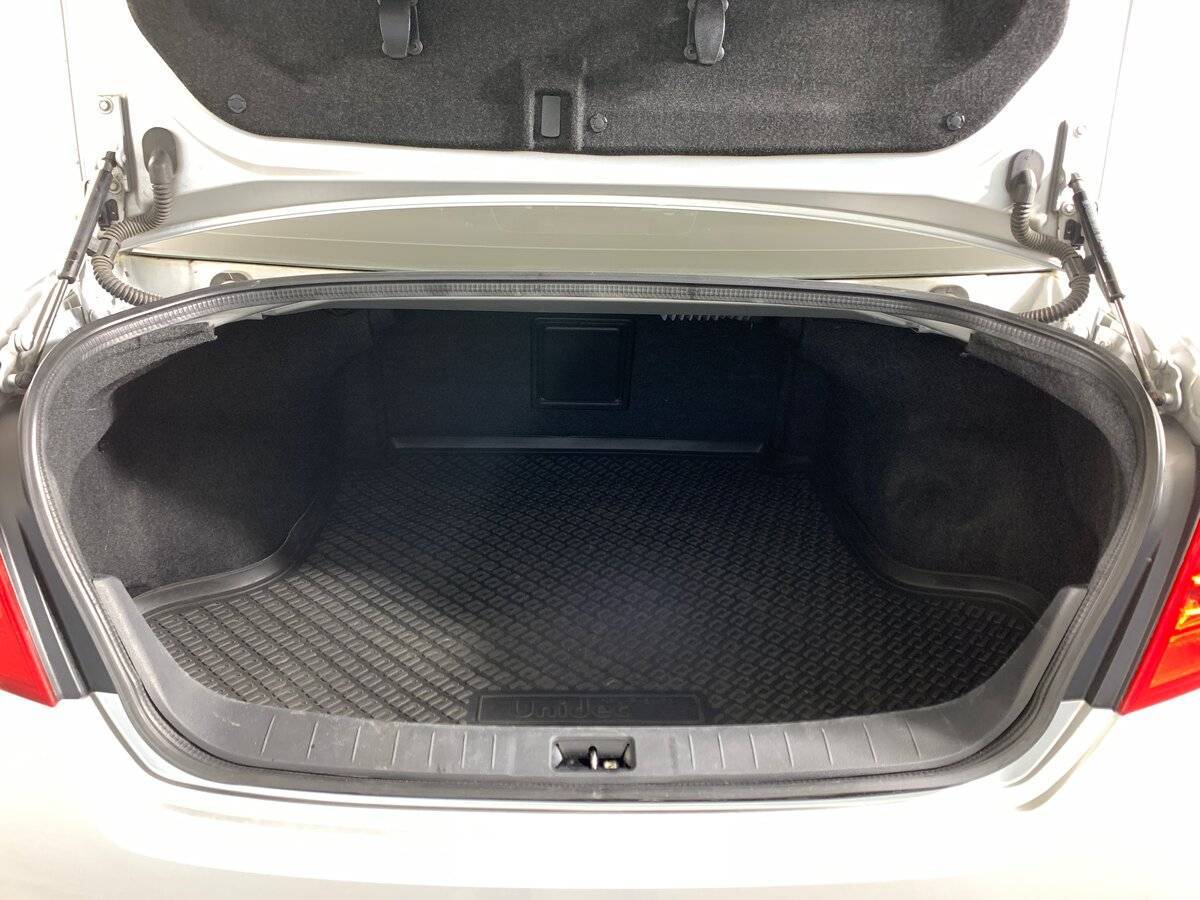 Nissan Teana, 2010 Фото №19