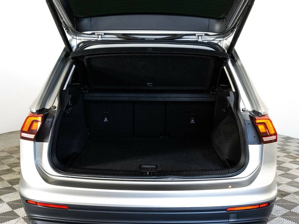 Volkswagen Tiguan, 2017 Фото №18