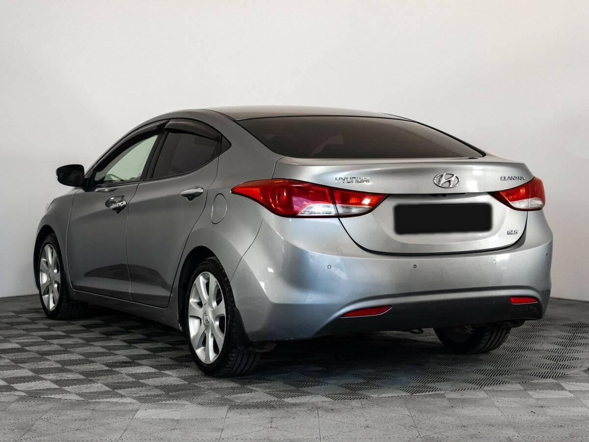 Hyundai Elantra, 2011 Фото №6