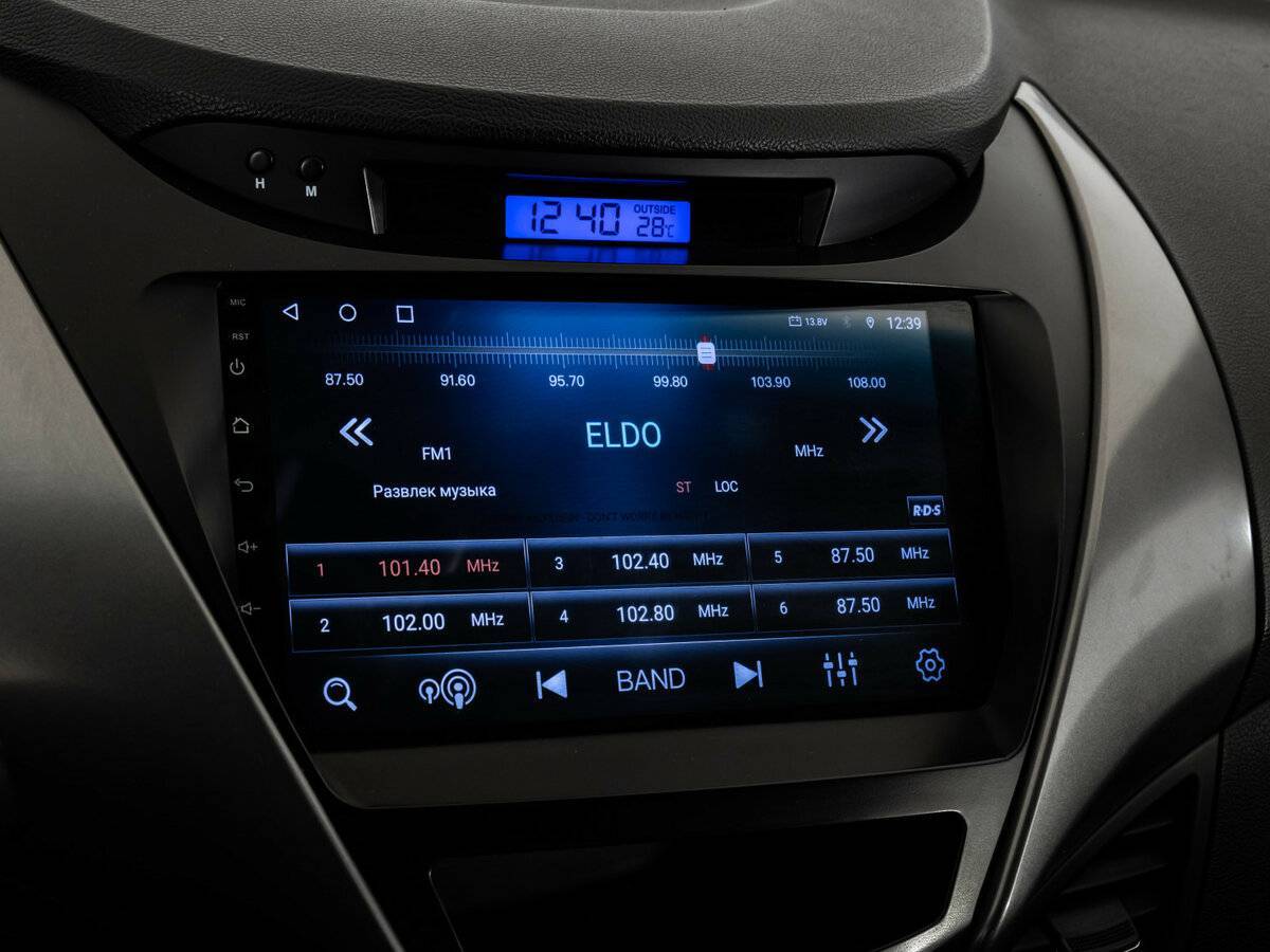 Hyundai Elantra, 2011 Фото №12