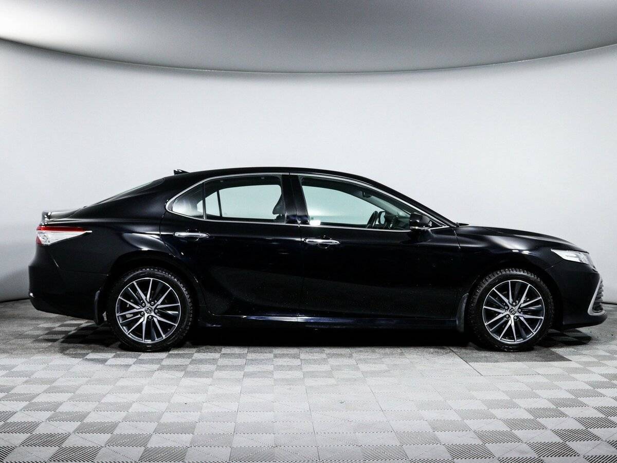 Toyota Camry, 2021 Фото №3