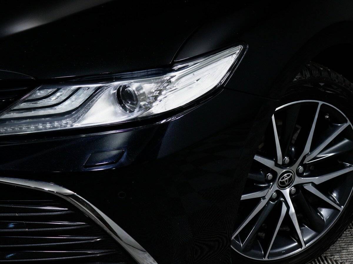 Toyota Camry, 2021 Фото №15