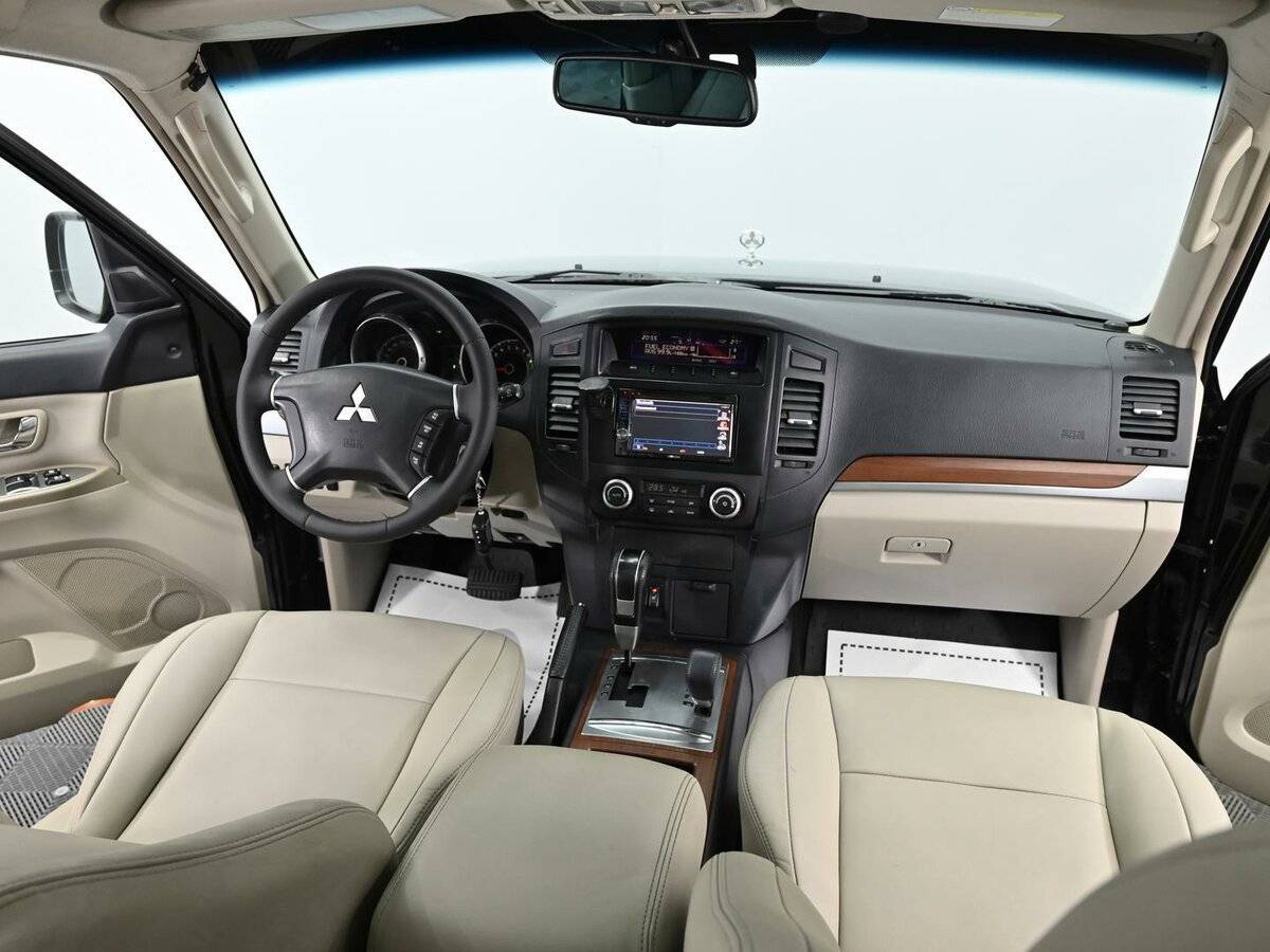 Mitsubishi Pajero, 2008 Фото №11