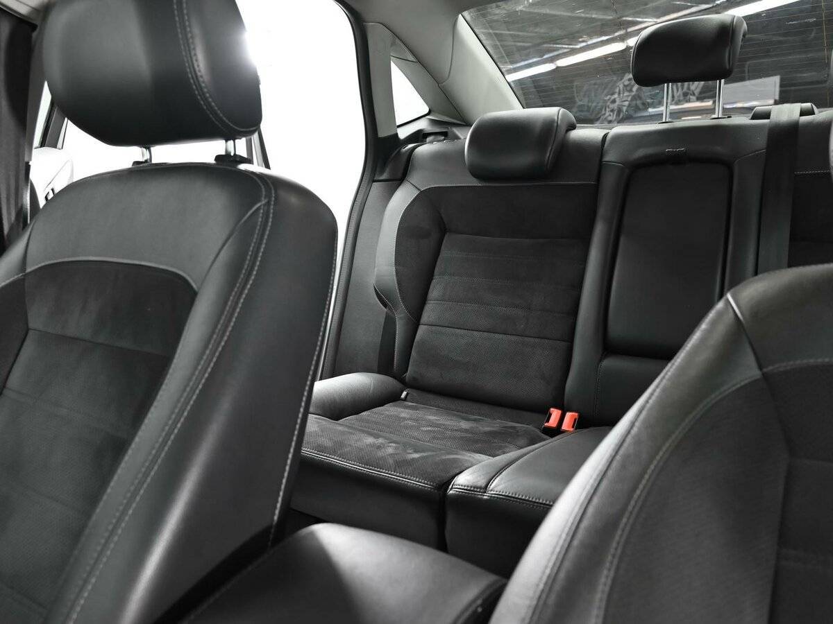 Ford Mondeo, 2010 Фото №13