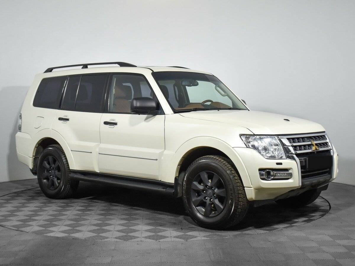 Mitsubishi Pajero, 2022 - 77 500 км. | Фото №3