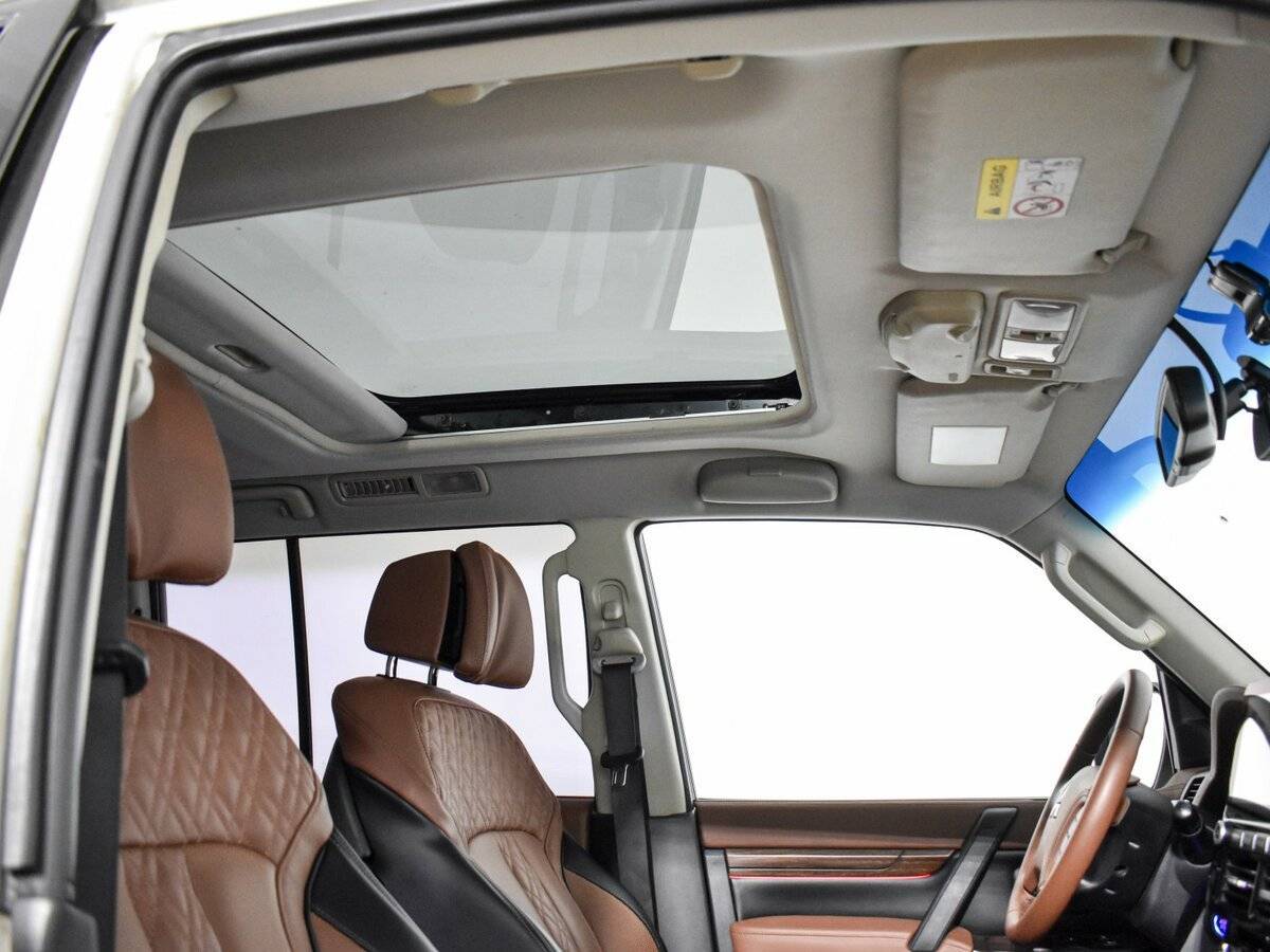 Mitsubishi Pajero, 2022 Фото №19