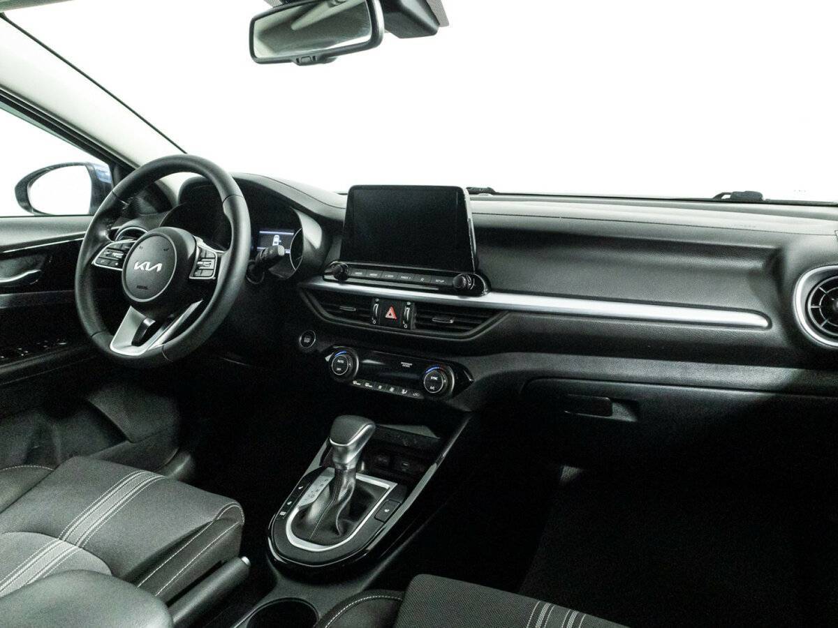 Kia Cerato, 2021 Фото №9