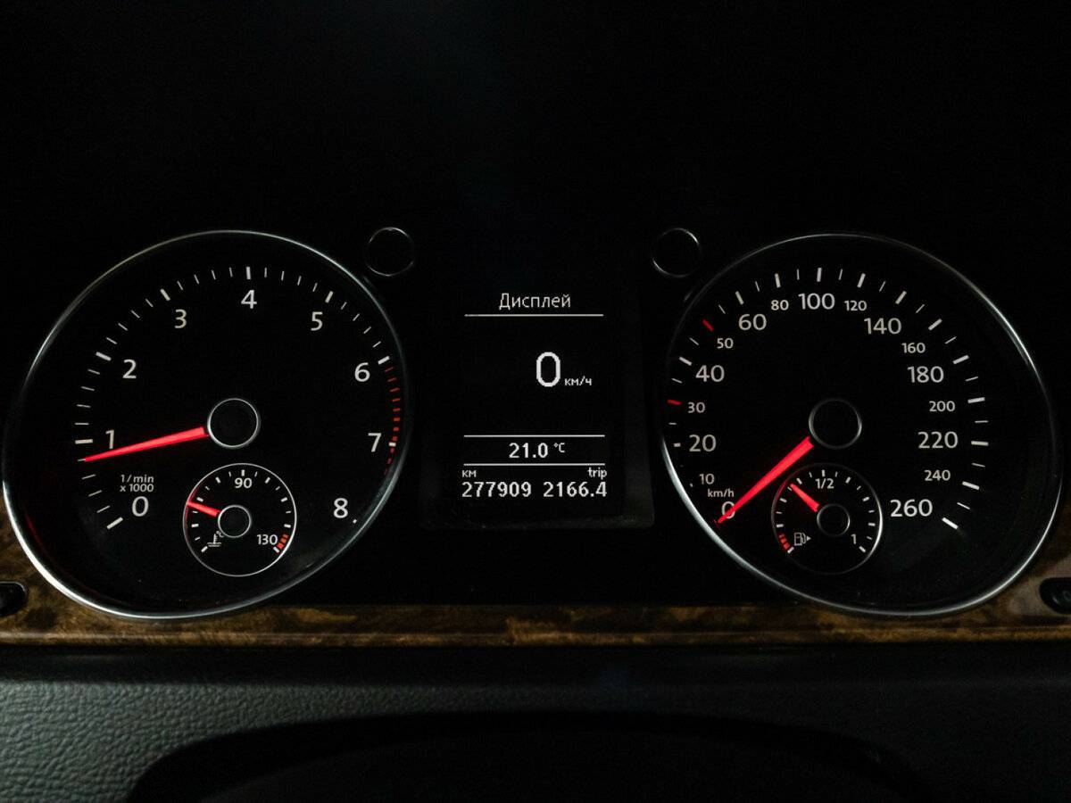 Volkswagen Passat, 2011 Фото №13