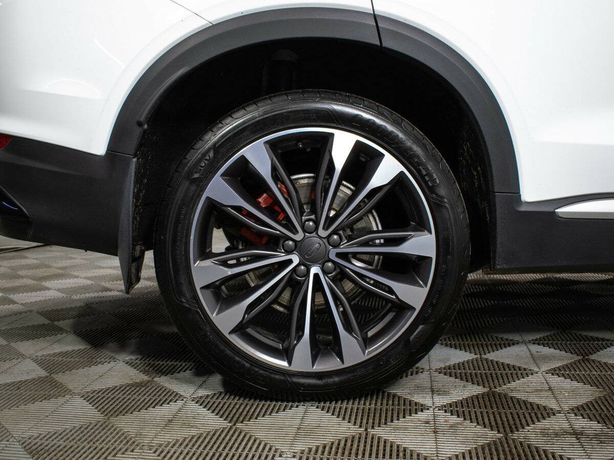 Geely Tugella I Рестайлинг, 2022 Фото №21