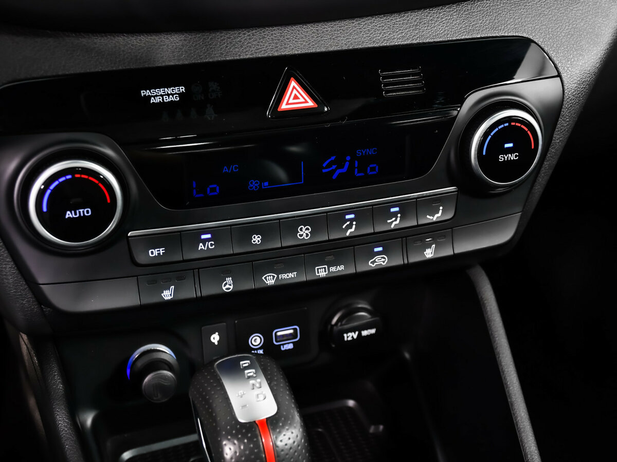 Hyundai Tucson III Рестайлинг, 2020 Фото №19