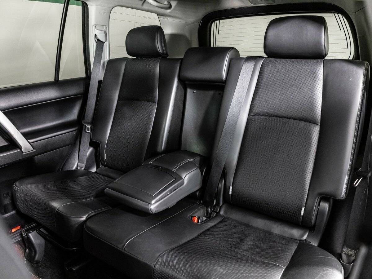 Toyota Land Cruiser Prado 150 Series Рестайлинг 2, 2019 Фото №20