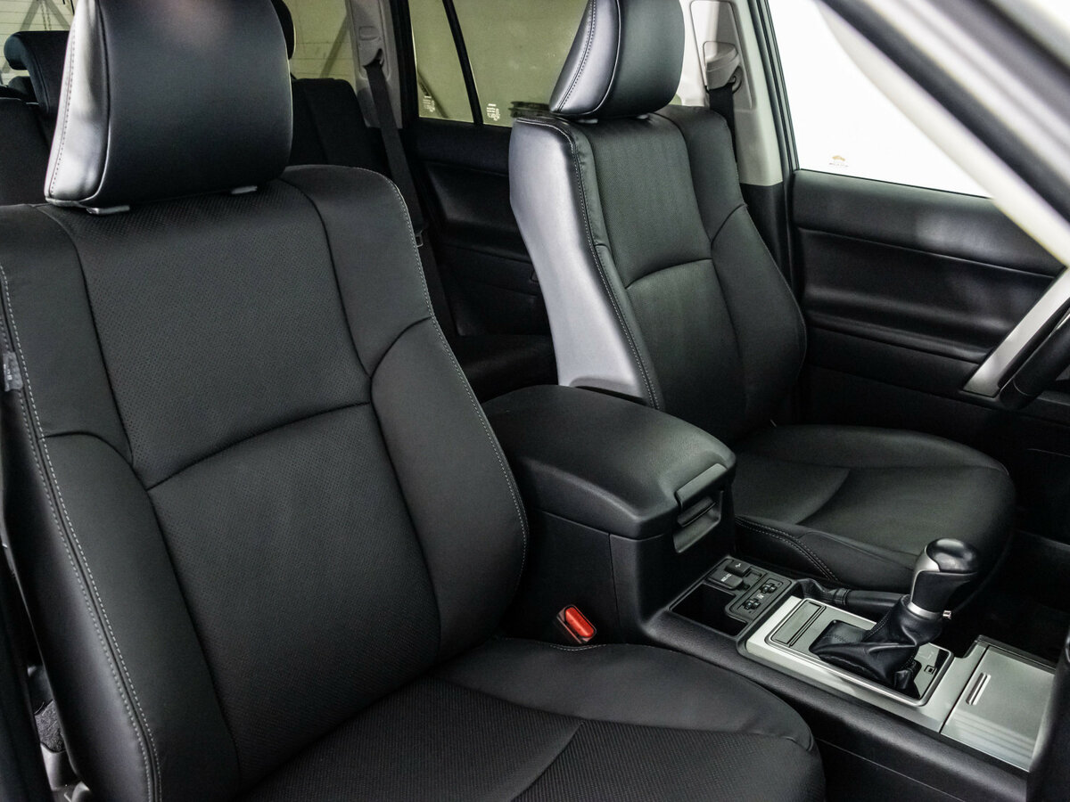 Toyota Land Cruiser Prado 150 Series Рестайлинг 3, 2023 Фото №20