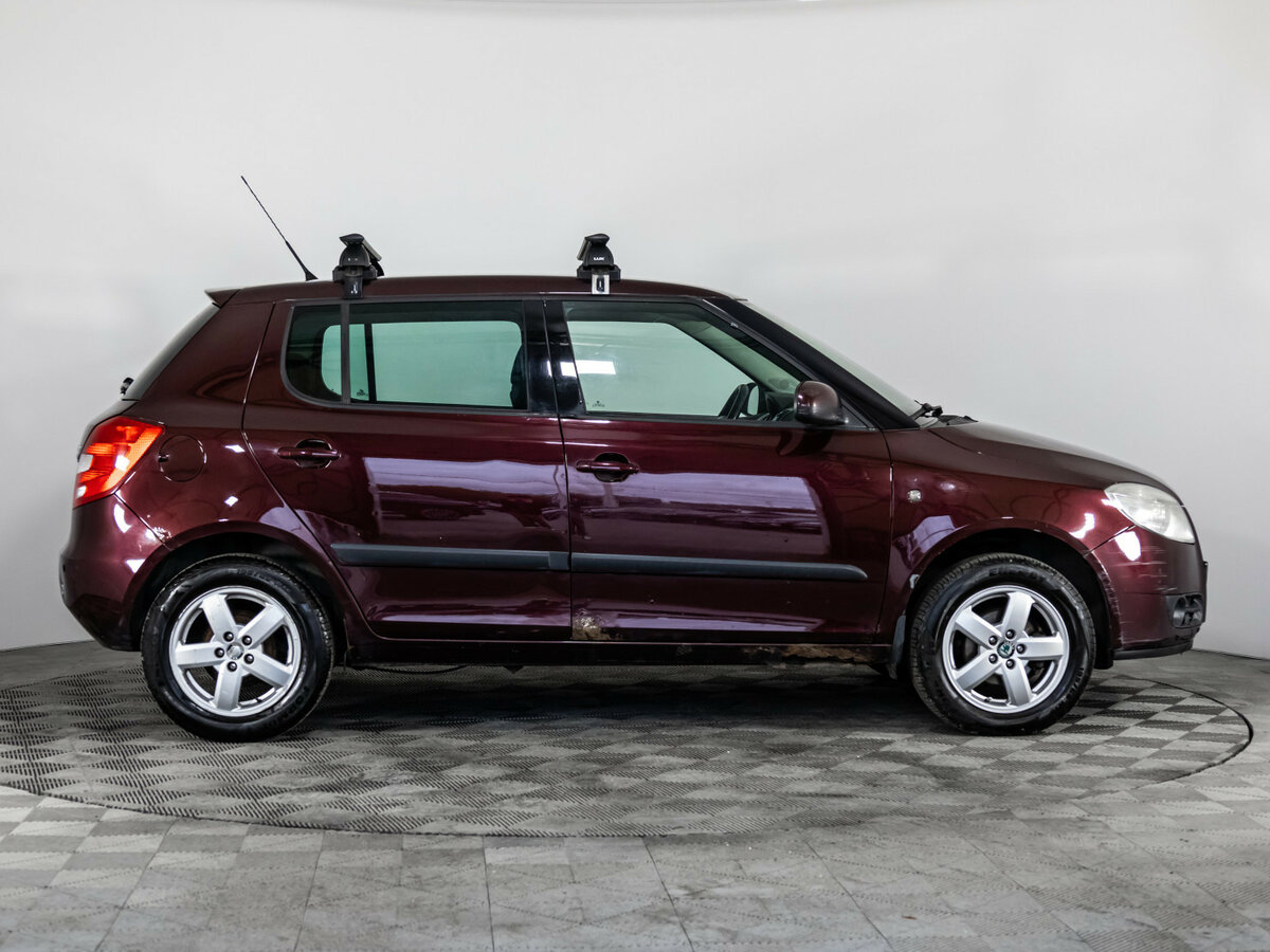 Skoda Fabia II, 2010 - 221 631 км. | Фото №4