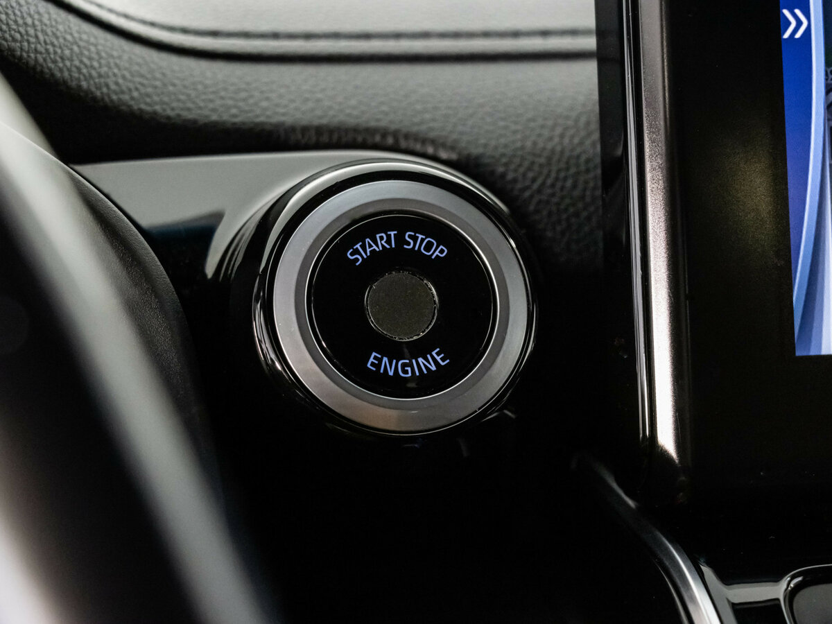 Toyota Land Cruiser 300 Series, 2022 Фото №12