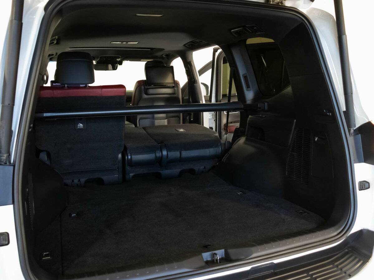 Toyota Land Cruiser 300 Series, 2022 Фото №32