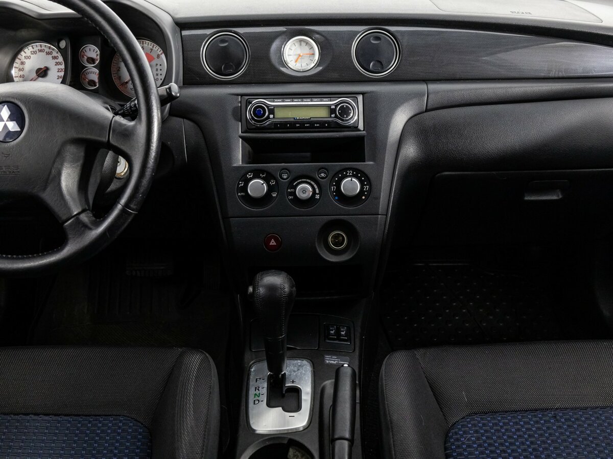 Mitsubishi Outlander I, 2007 Фото №9