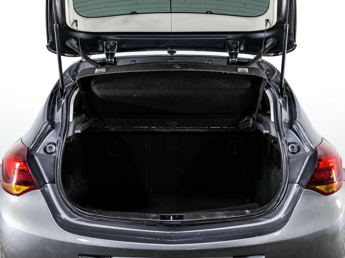 Opel Astra J, 2010 Фото №13