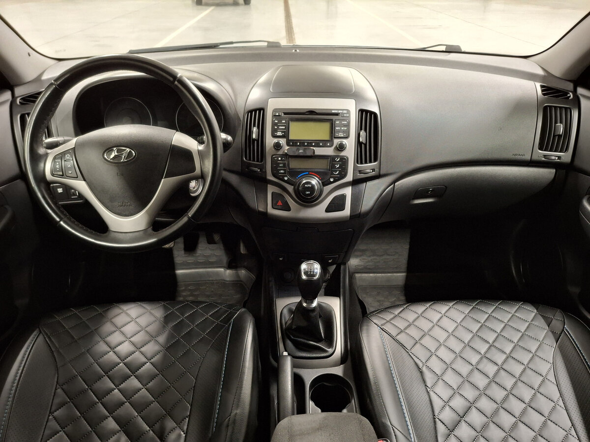 Hyundai i30 I Рестайлинг, 2011 Фото №14