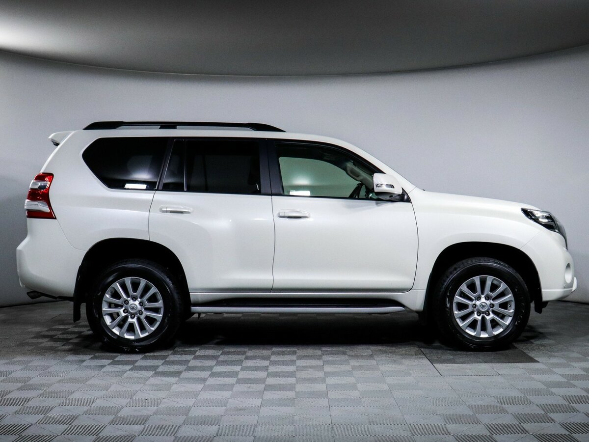 Toyota Land Cruiser Prado 6-speed 150 Series Рестайлинг 1, 2015 Фото №4