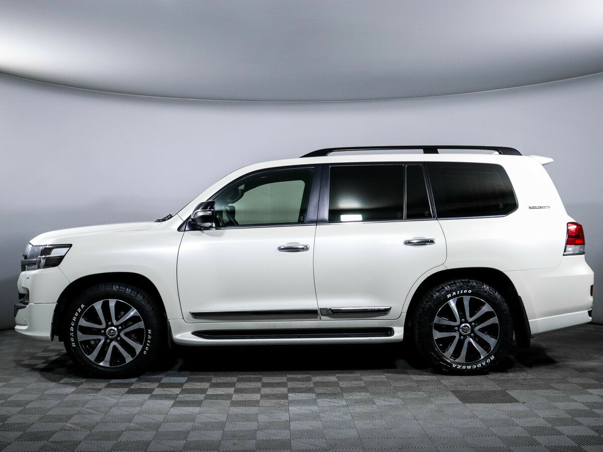 Toyota Land Cruiser 200 Series Рестайлинг 2, 2019 Фото №8