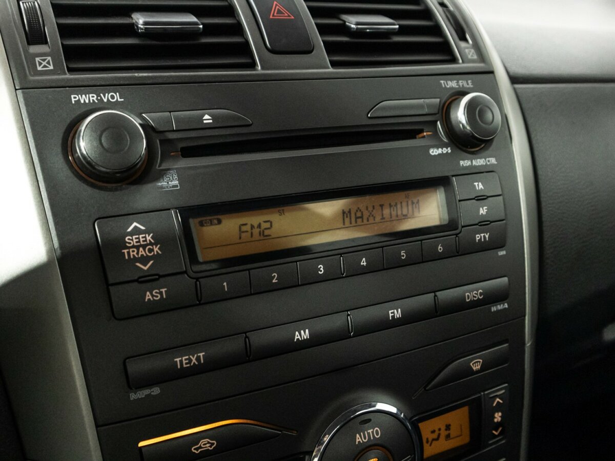 Toyota Corolla X (E140, E150), 2007 Фото №14