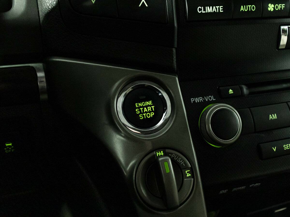 Toyota Land Cruiser 200 Series, 2009 Фото №18