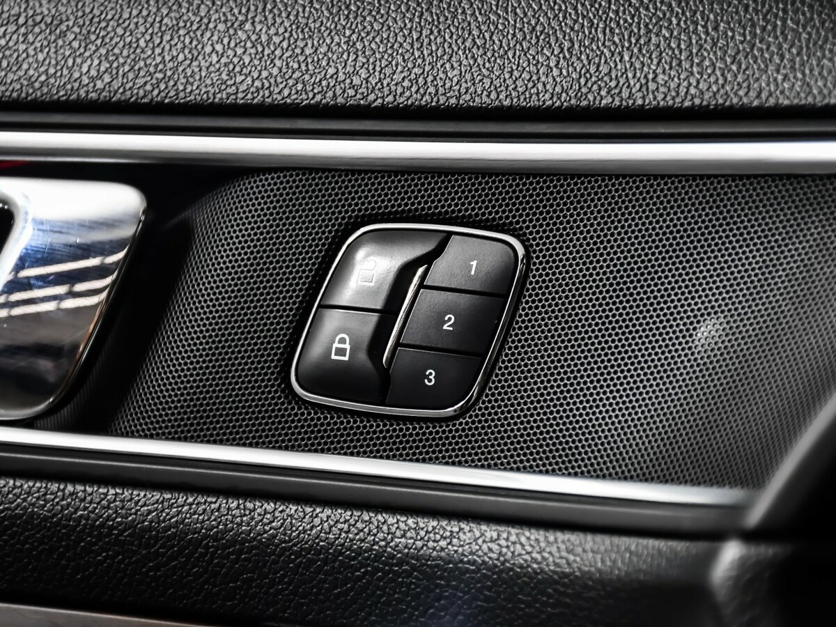 Ford Explorer V Рестайлинг, 2018 Фото №19