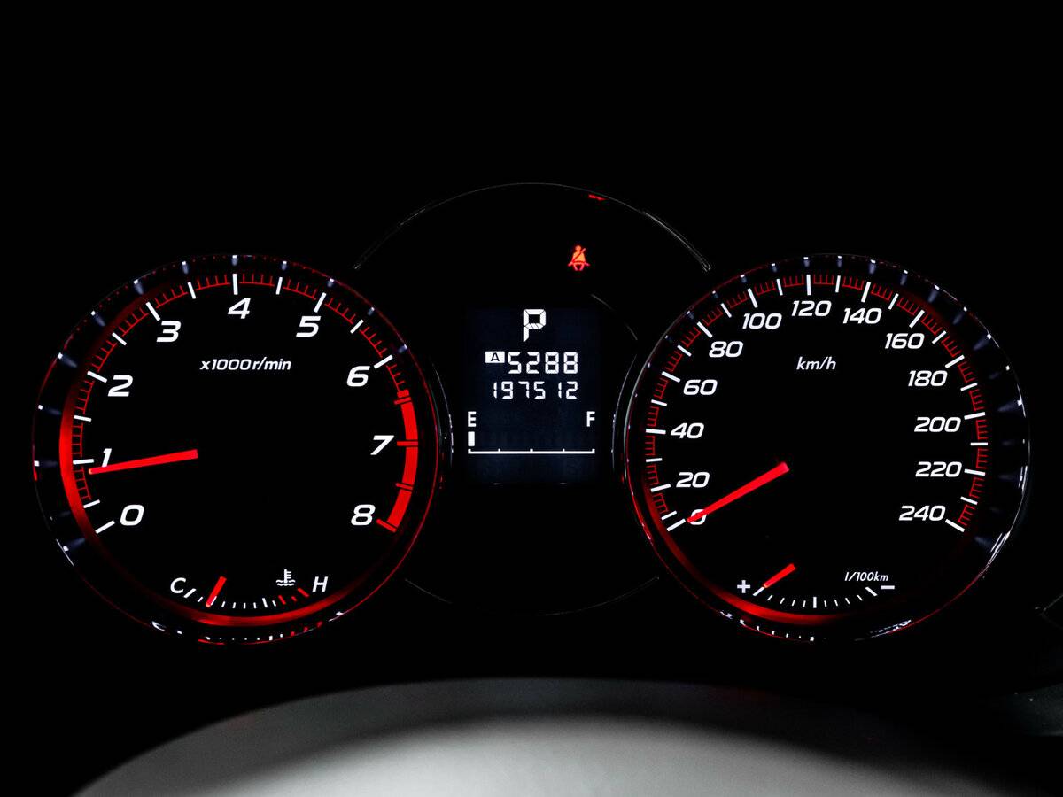 Subaru Forester III Рестайлинг, 2011 Фото №9