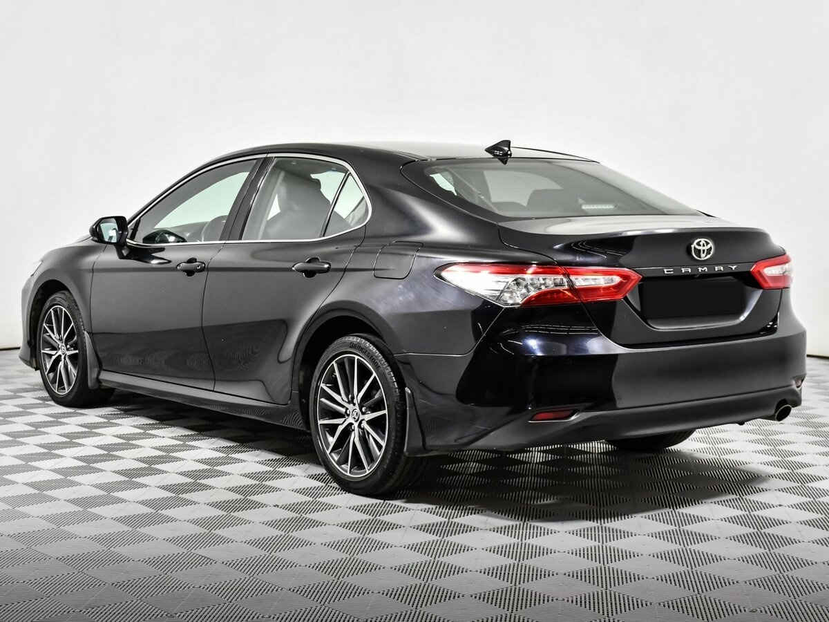 Toyota Camry VIII (XV70) Рестайлинг, 2021 - 106 000 км. | Фото №6