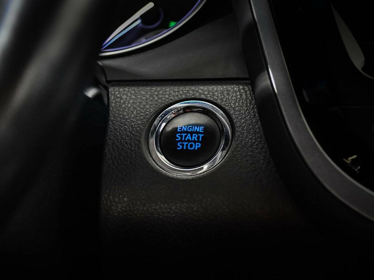 Toyota Camry VIII (XV70) Рестайлинг, 2021 Фото №17