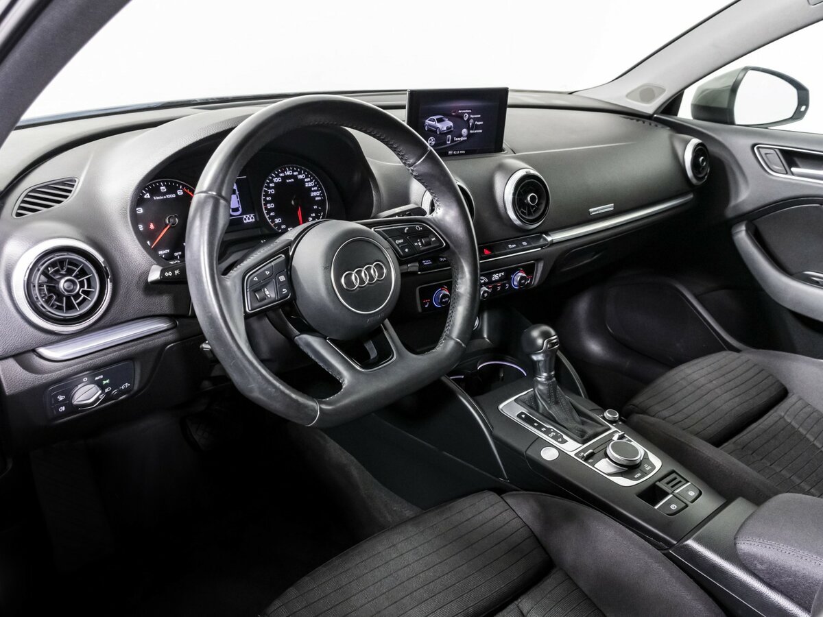 Audi A3 III (8V) Рестайлинг, 2018 Фото №9