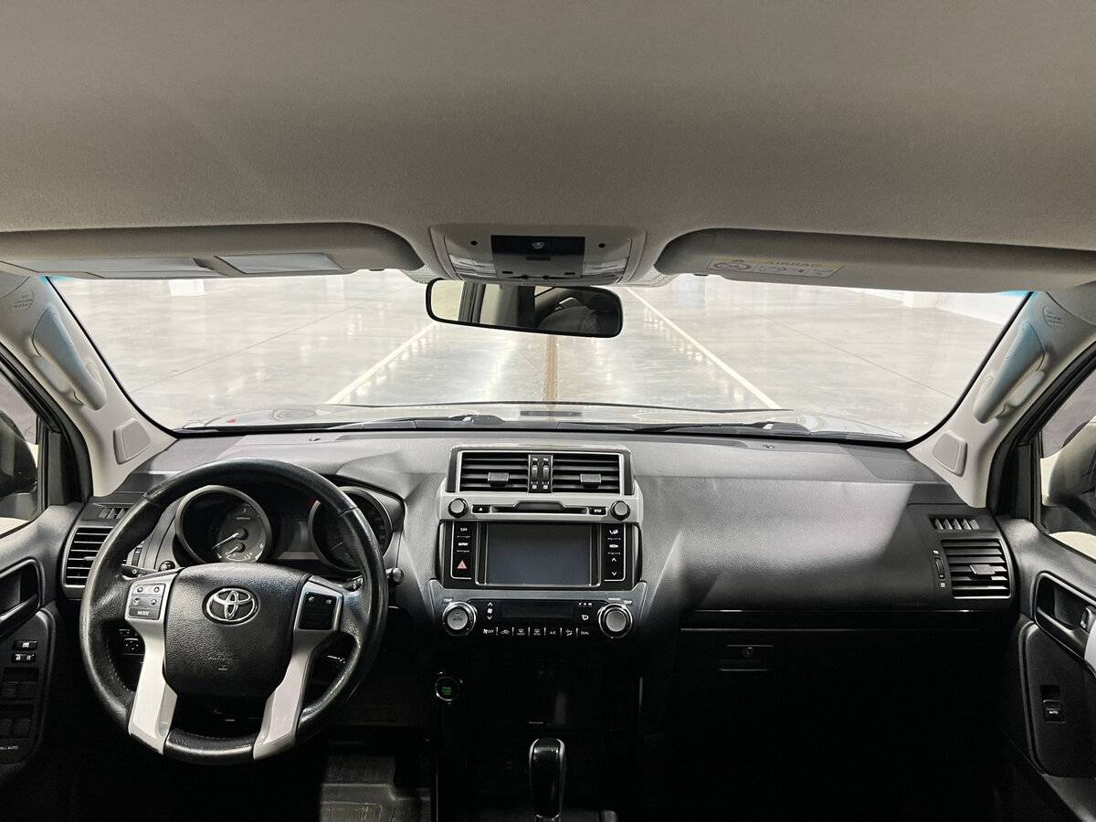 Toyota Land Cruiser Prado 150 Series Рестайлинг 1, 2015 Фото №14
