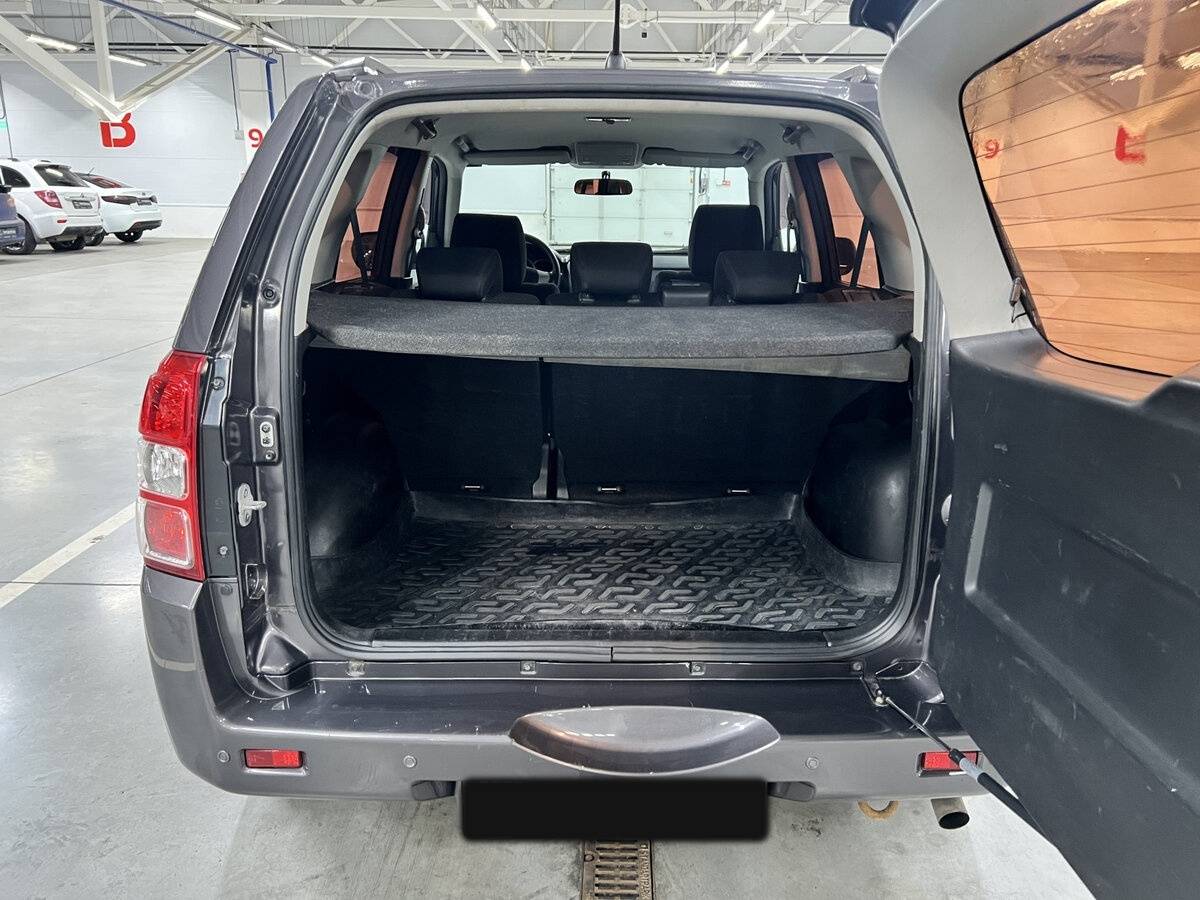 Suzuki Grand Vitara II Рестайлинг, 2010 Фото №10